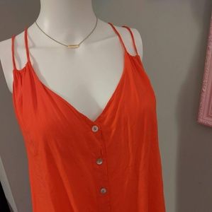 Coral botton top